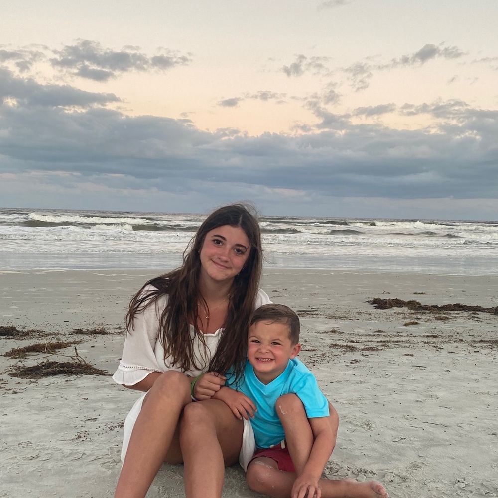 Meet your Posher, Maya